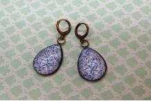 Boucles d'oreilles laiton bronze et cabochon goutte Scandinave bleu