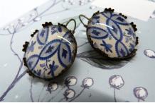 Boucles d'oreilles laiton bronze et cabochon Flore bleu