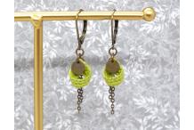 Boucles d'oreilles laiton bronze et dentelle Goutte Vert Anis